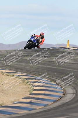 media/Nov-16-2025-Race Pace (Sun) [[8c5fa54630]]/Verified Riders/1-Turns 9 and 10 (925am)/